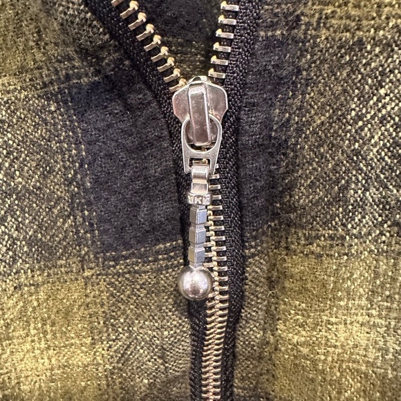 STUSSY SOLD OUT Black and Olive Green Plaid Shirt Jacket | Size S | Cotton | - Picture 9 of 17